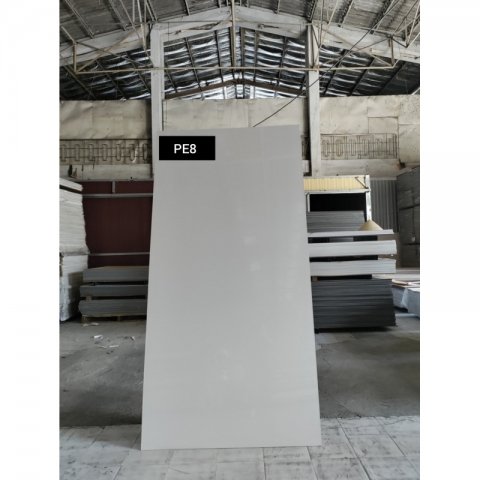 PE8